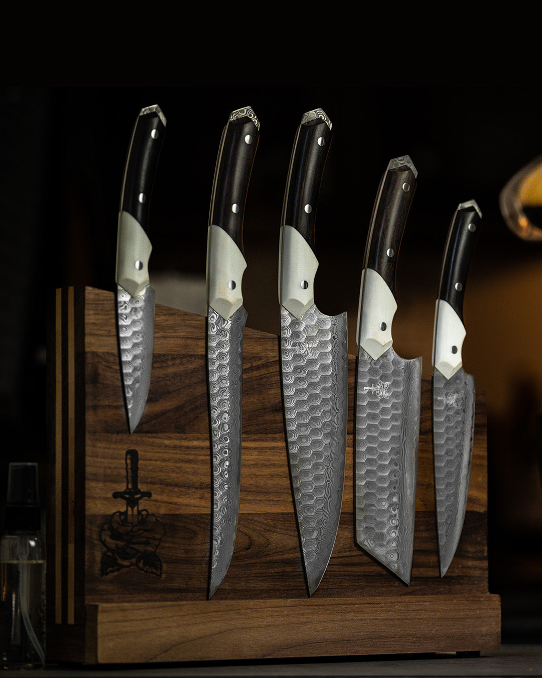 folded steel hawthorn 5-piece damascus chef knife set on magnetic knife block
